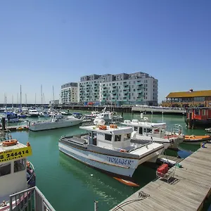  Apartment Marina - Parking - By Lets